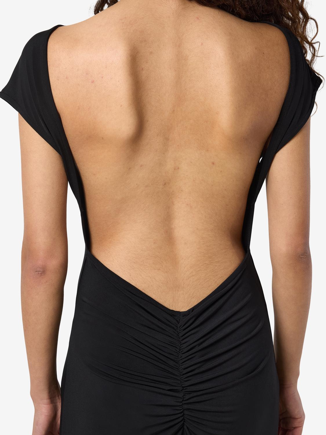 model_shot-detail